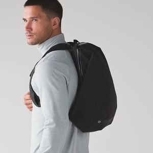 🍋 Lululemon Mens Surge Run Backpack